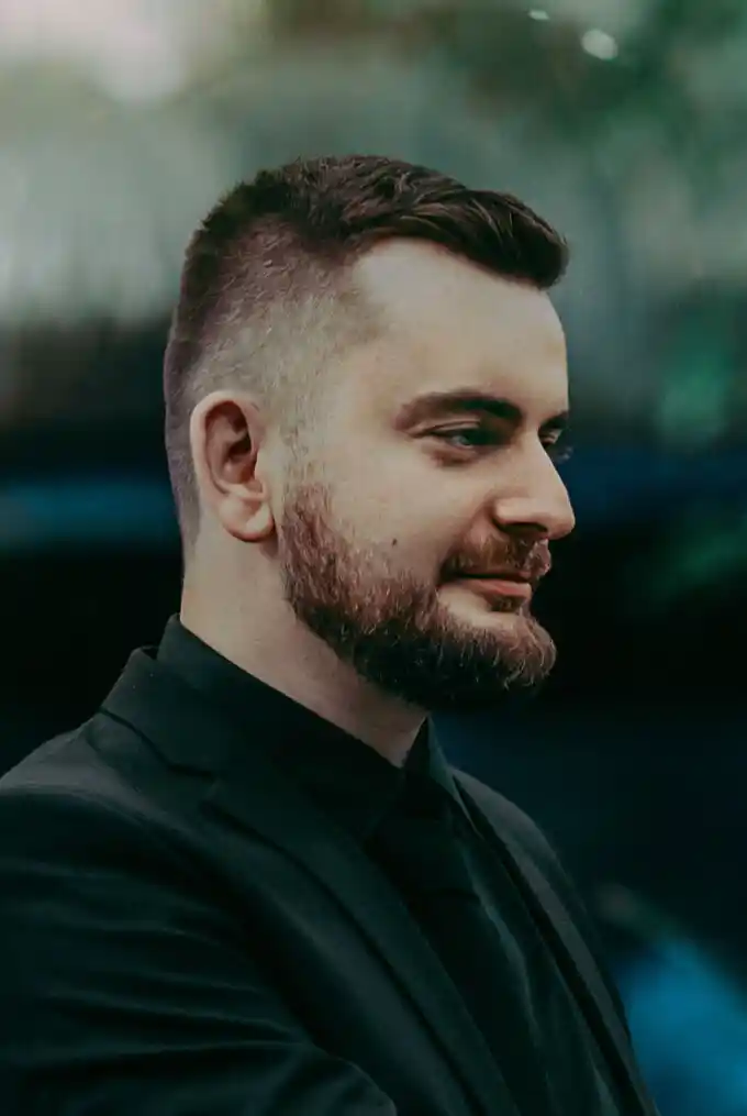 Zdjęcie artysty - Bartosz Stępiński